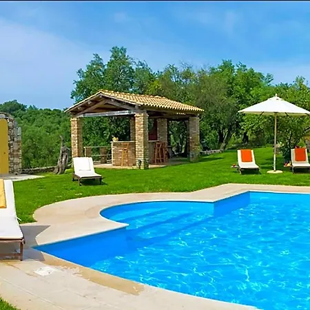 Hotel In Corfu With Pool And Panoramic Views 3*