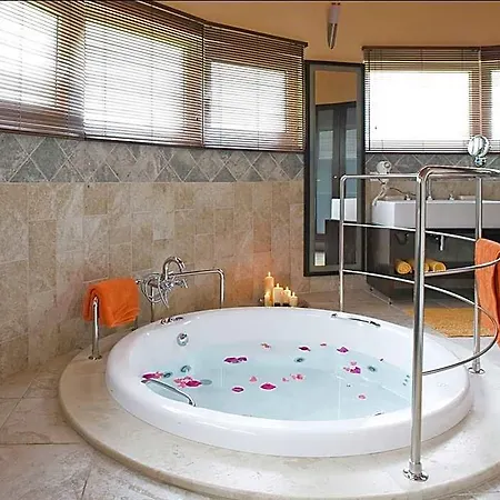 Hotel In Corfu With Pool And Panoramic Views Corfu (city)